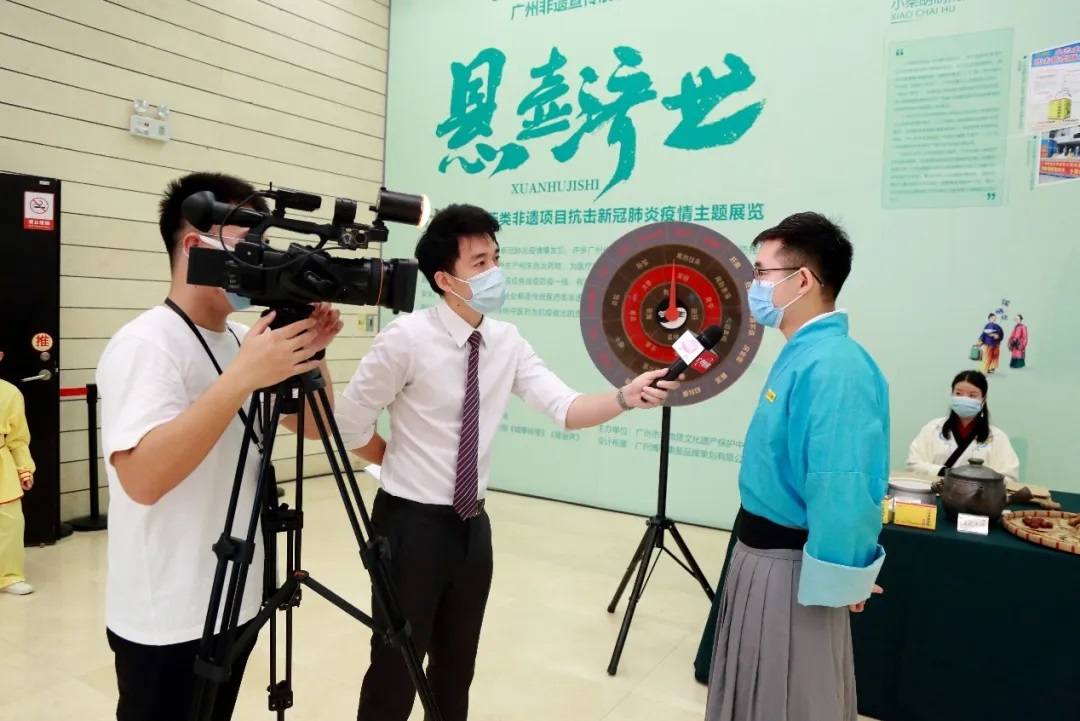 非遗日悬壶济世论抗疫，幼柴胡直播首秀放荣耀！